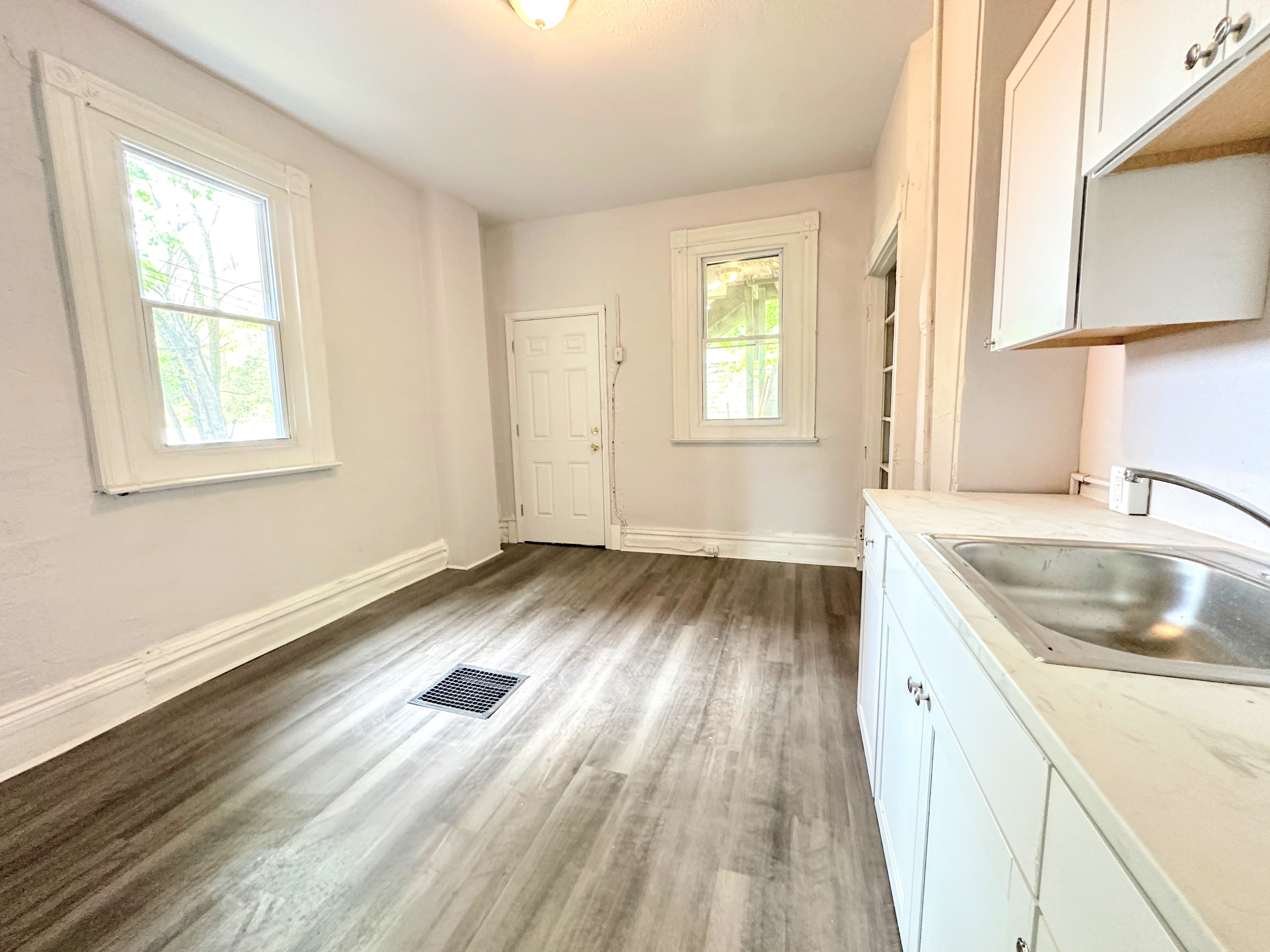 7709 Bennett Street - 1