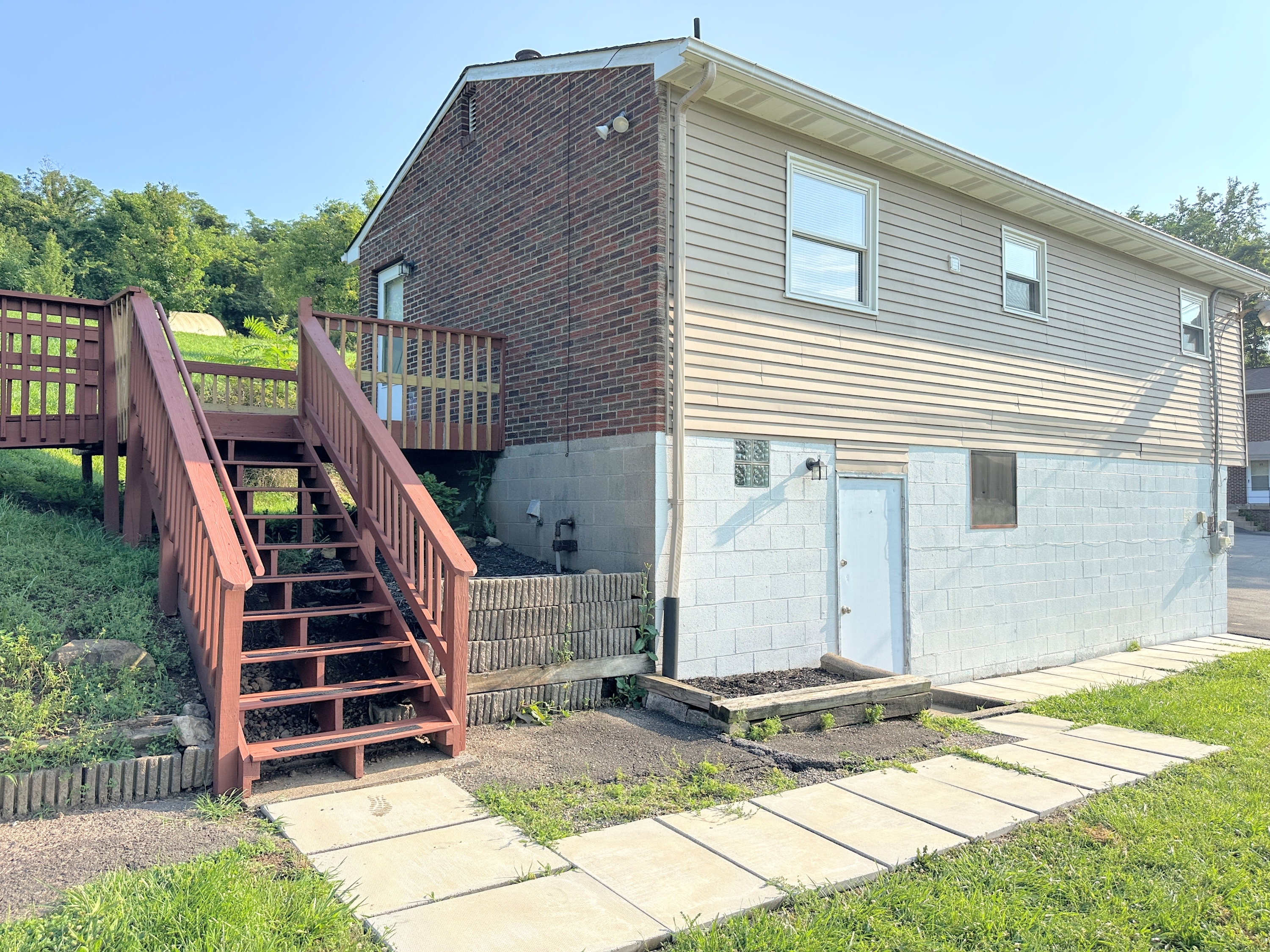 6349 Leechburg Road