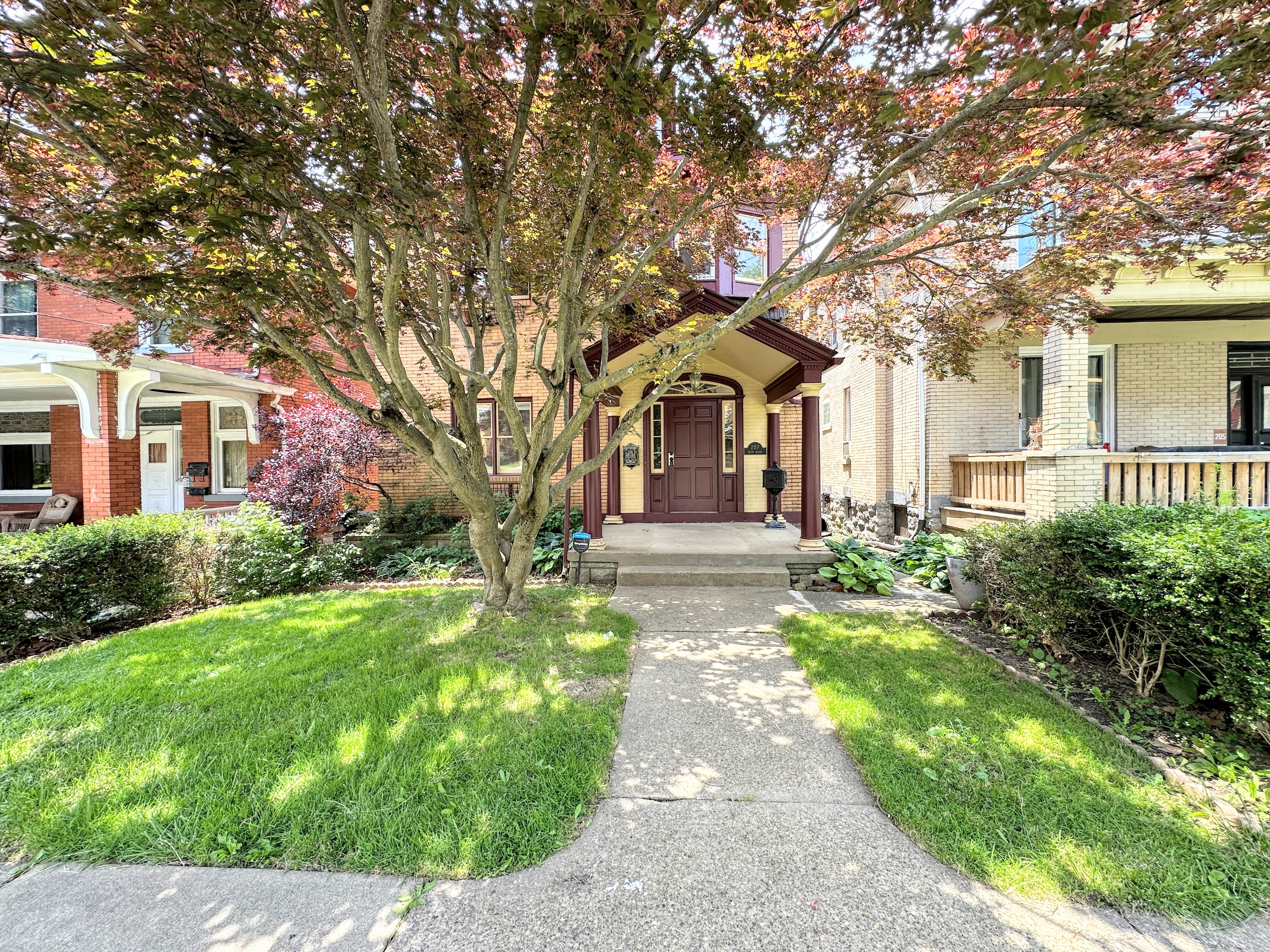 Property main image
