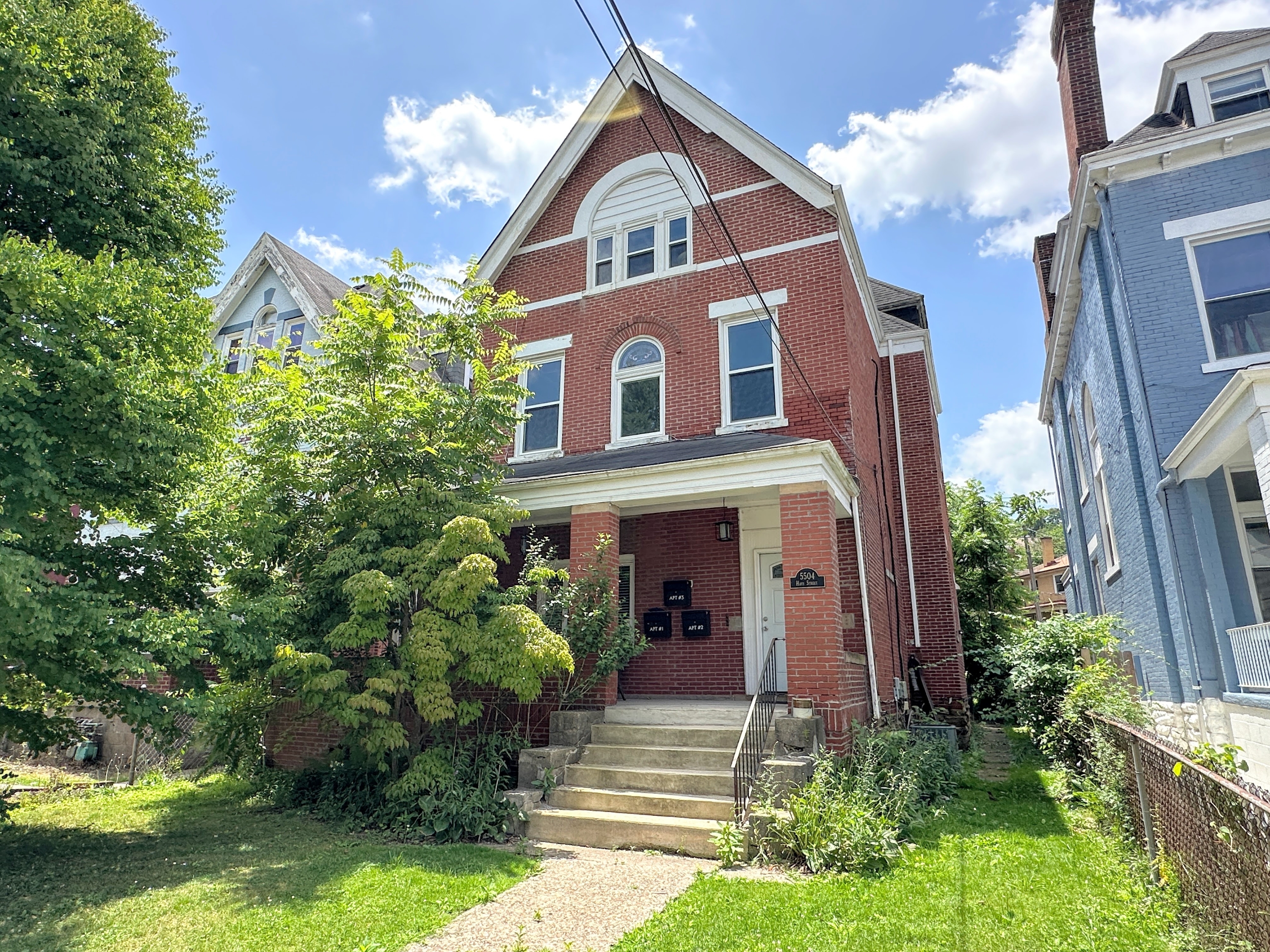 Property main image